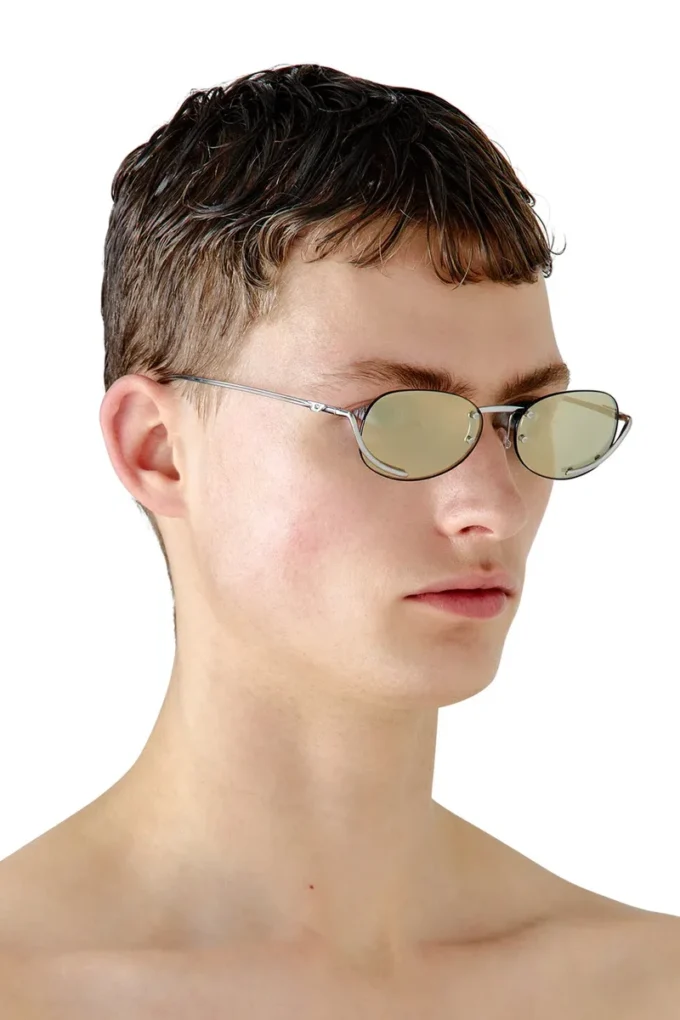 0dl1004 Okulary przeciwsłoneczne o owalnym kształcie