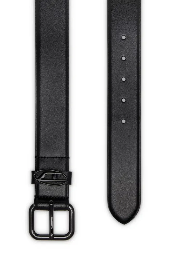 b-1dr owalna klamra w kształcie litery D 3,9 cm pasek skórzany ozdobiony plakietką z logo b-1dr owalna klamra w kształcie litery D 3,9 cm pasek skórzany ozdobiony plakietką z logo