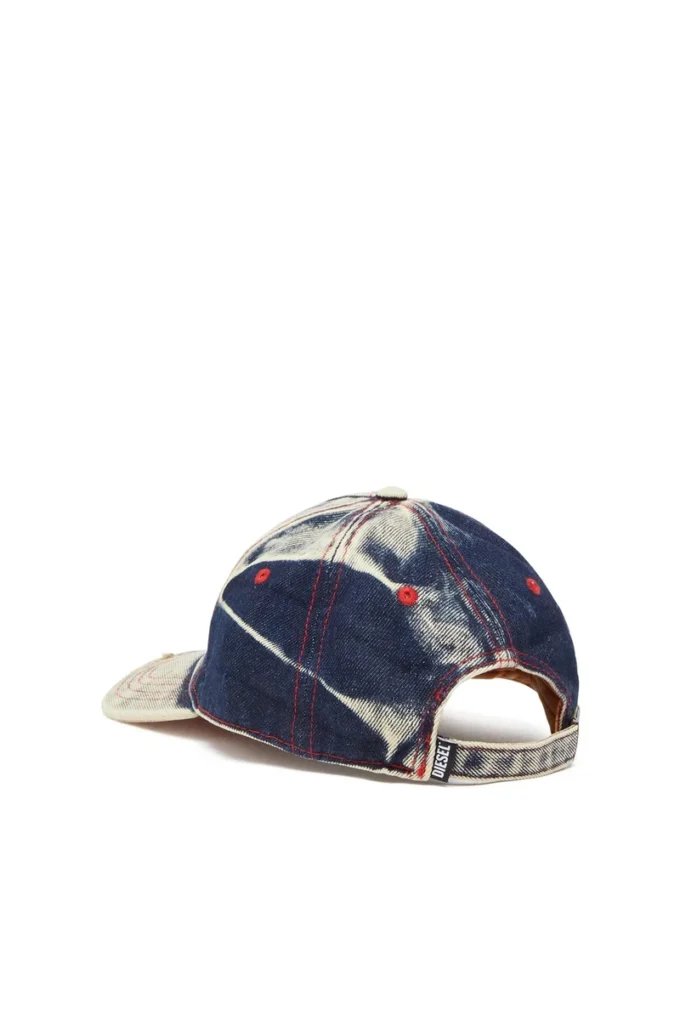 c-seymon Czapka baseballowa z przetworzonego denimu c-seymon Czapka baseballowa z przetworzonego denimu