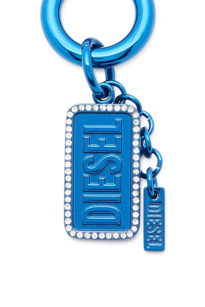 charm-diesel Metalowy brelok z logo Diesel i kryształkami
