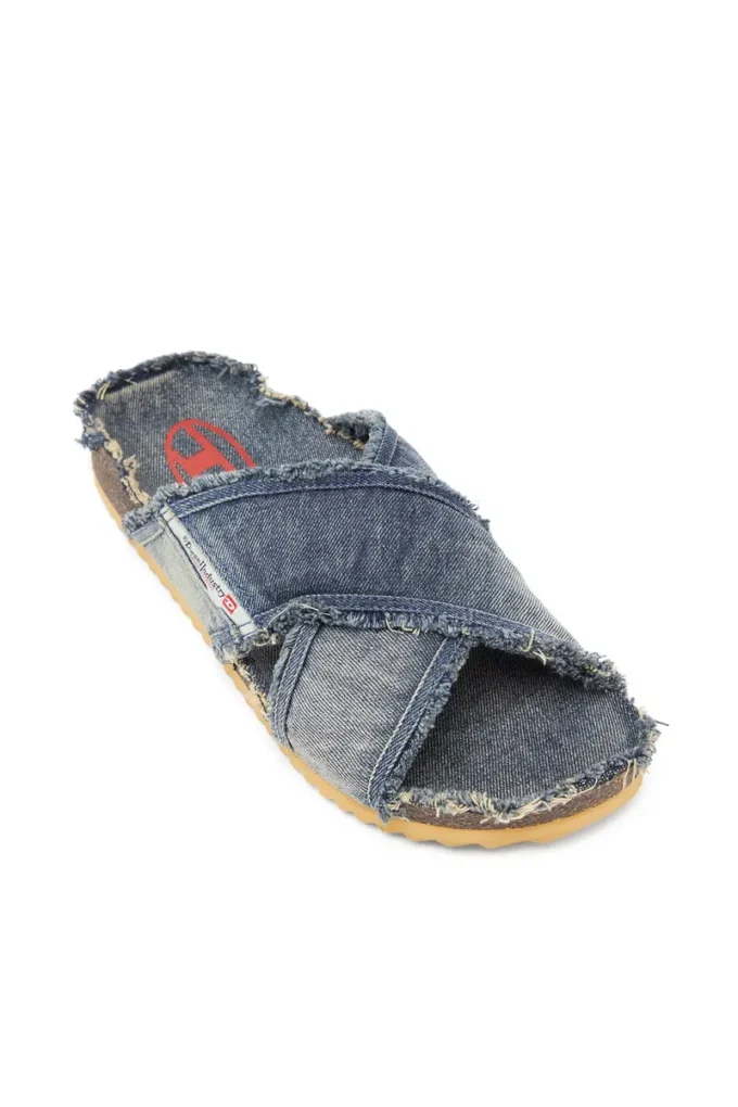 d-woodstock cross Klapki D-Woodstock-Crossover z postrzępionego denimu d-woodstock cross Klapki D-Woodstock-Crossover z postrzępionego denimu