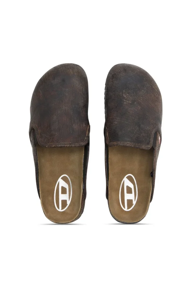 d-woodstock slip-on Klapki D-Woodstock-Clogs z zamszu z efektem spękania d-woodstock slip-on Klapki D-Woodstock-Clogs z zamszu z efektem spękania
