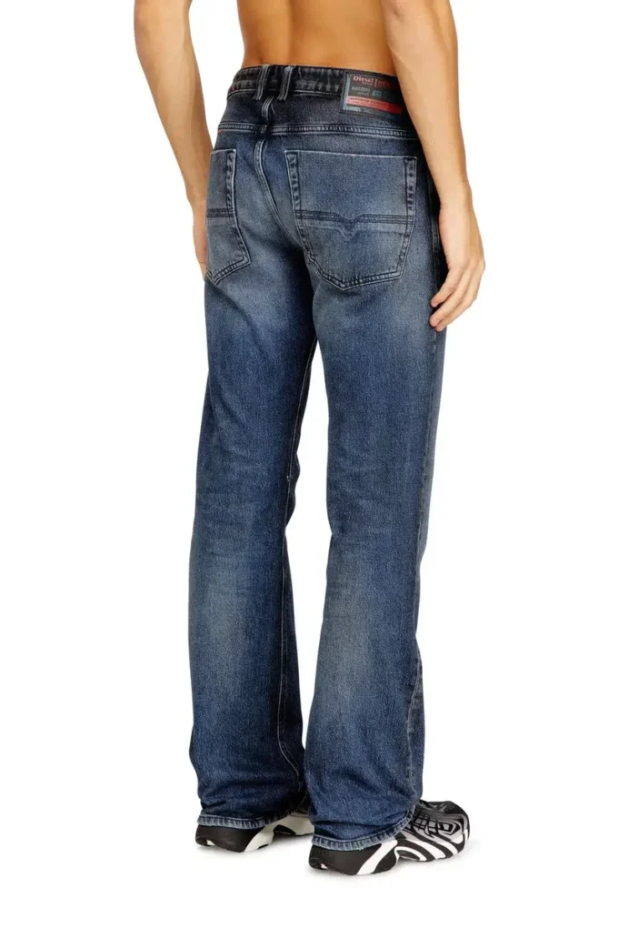 dżinsy bootcut 2007 zatiny 09n53 Znajdź najbliższy sklep