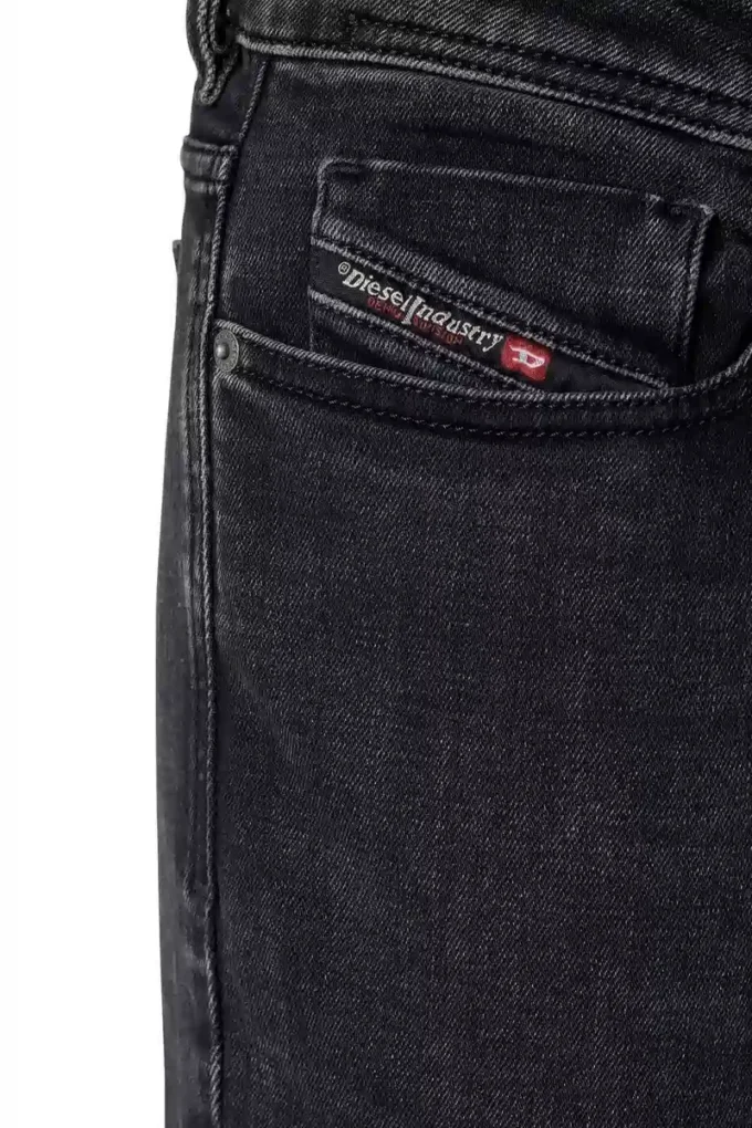 dżinsy skinny 1979 sleenker 09c23 Znajdź najbliższy sklep