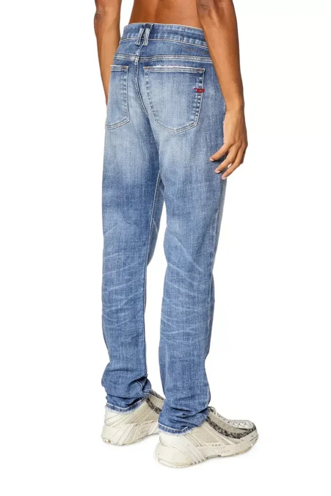 dżinsy skinny 1979 sleenker 09g35 Znajdź najbliższy sklep