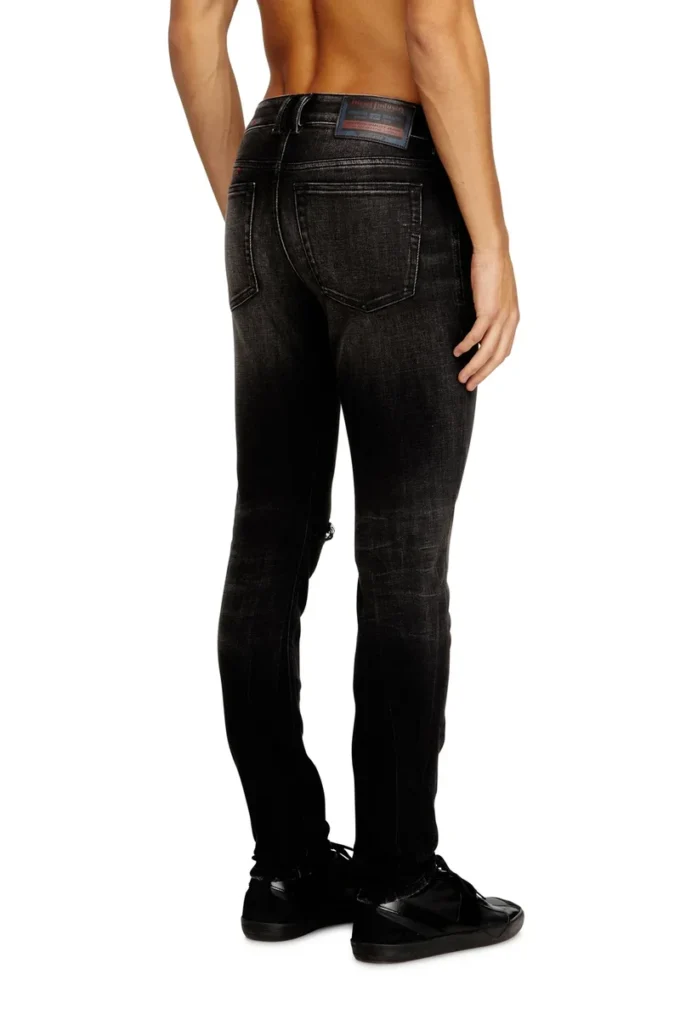 dżinsy skinny 1979 sleenker 09n19 Znajdź najbliższy sklep