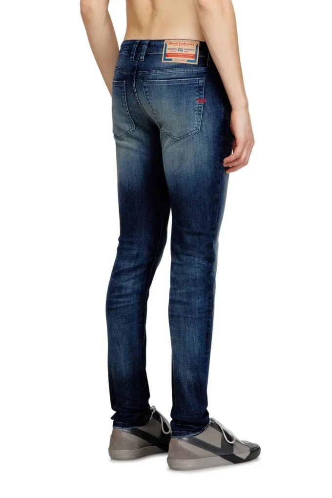 dżinsy skinny 1979 sleenker 0adbm Znajdź najbliższy sklep