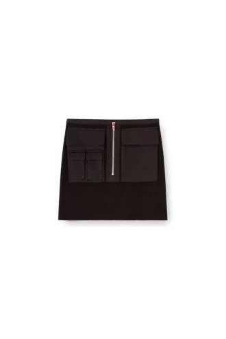 m-meryn-short Mini spódniczka z prążkowanej dzianiny z kieszeniami cargo