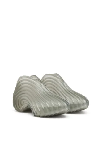 Melissa Quantum Sneakers x Slip-on sneakers w Melflex®