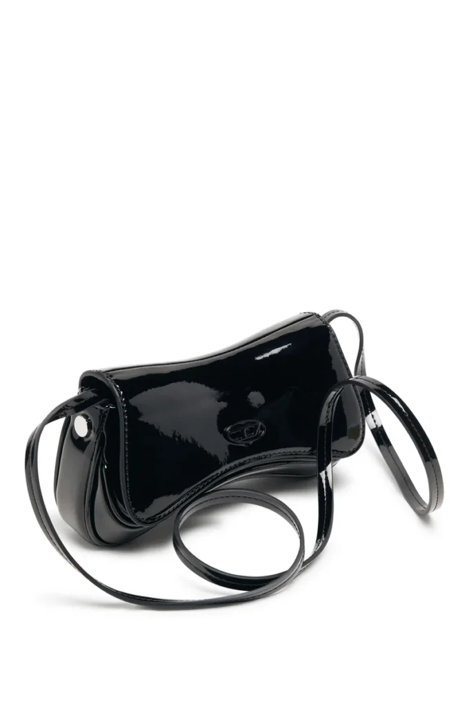 play crossbody xs Mała torebka crossbody Play z błyszczącego PU