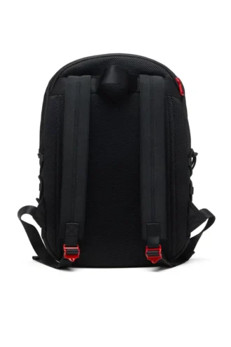 Plecak Tech-D x Plecak Tech-D-Nylon z haftowanym owalnym znakiem D