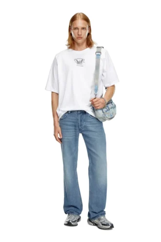 regular jeans 1985 larkee 09h30 Znajdź najbliższy sklep