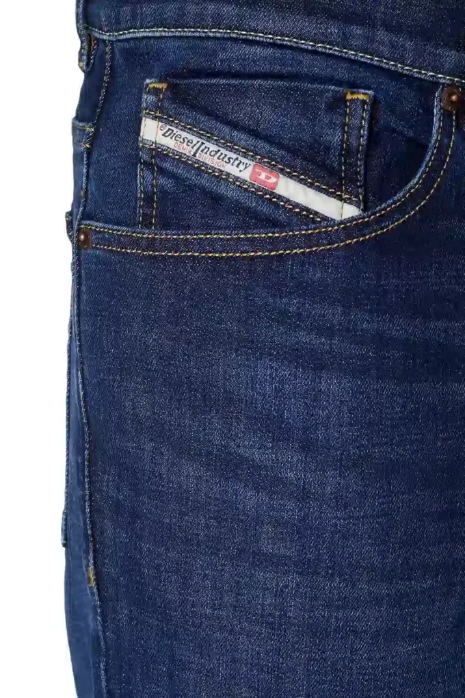 regular jeans 2005 d-fining 09b90 Znajdź najbliższy sklep