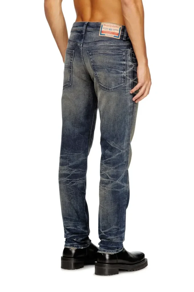 regular jeans 2023 d-finitive 09m46 Znajdź najbliższy sklep