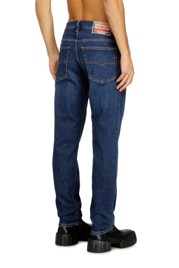 regular jeans 2023 d-finitive 0adbg Znajdź najbliższy sklep