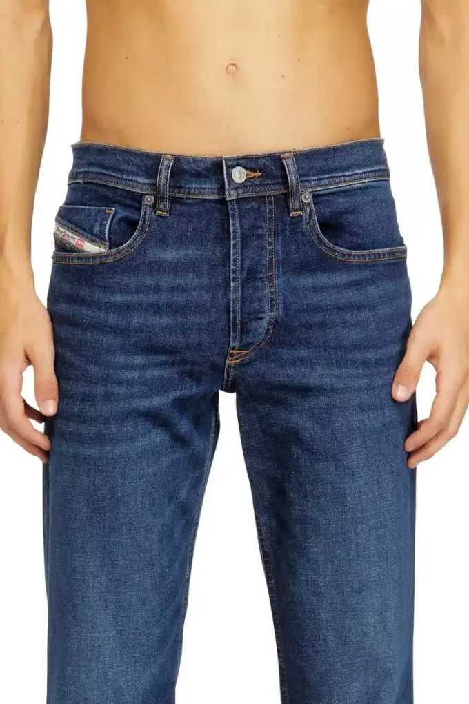 regular jeans 2023 d-finitive 0adbg Znajdź najbliższy sklep