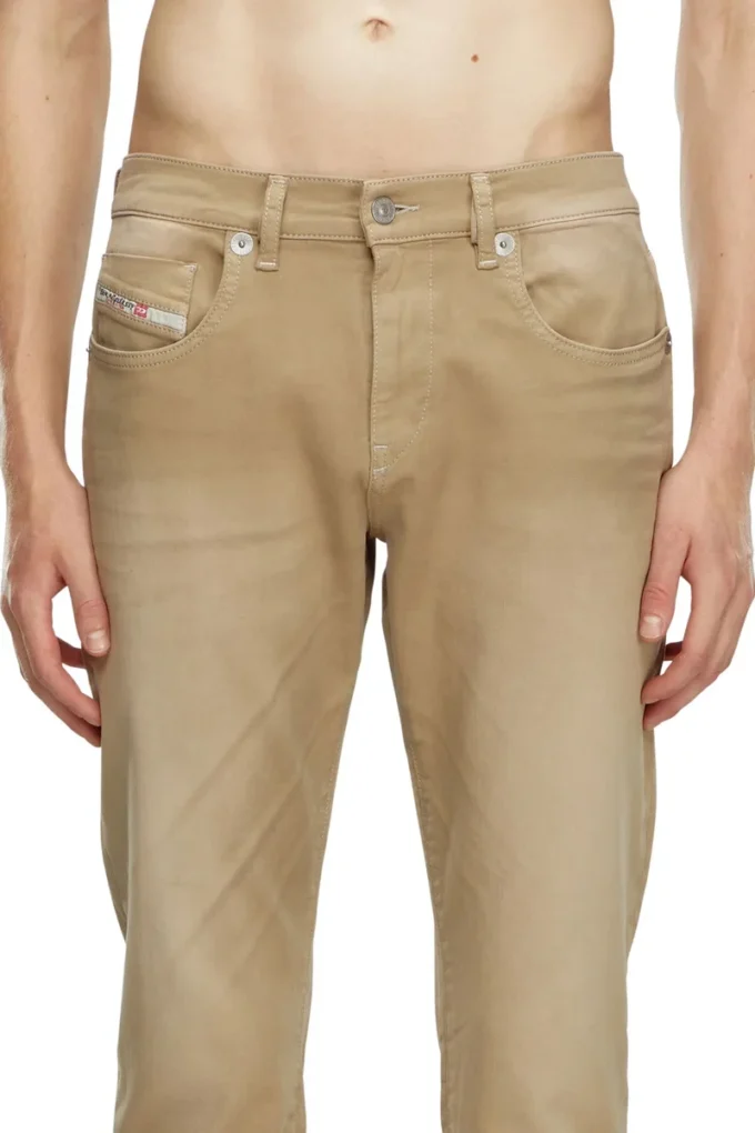 slim 2060 d-strukt joggjeans® 0670m Znajdź najbliższy sklep