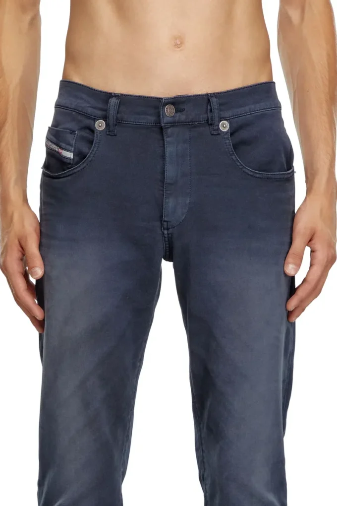 slim 2060 d-strukt joggjeans® 0670m Znajdź najbliższy sklep