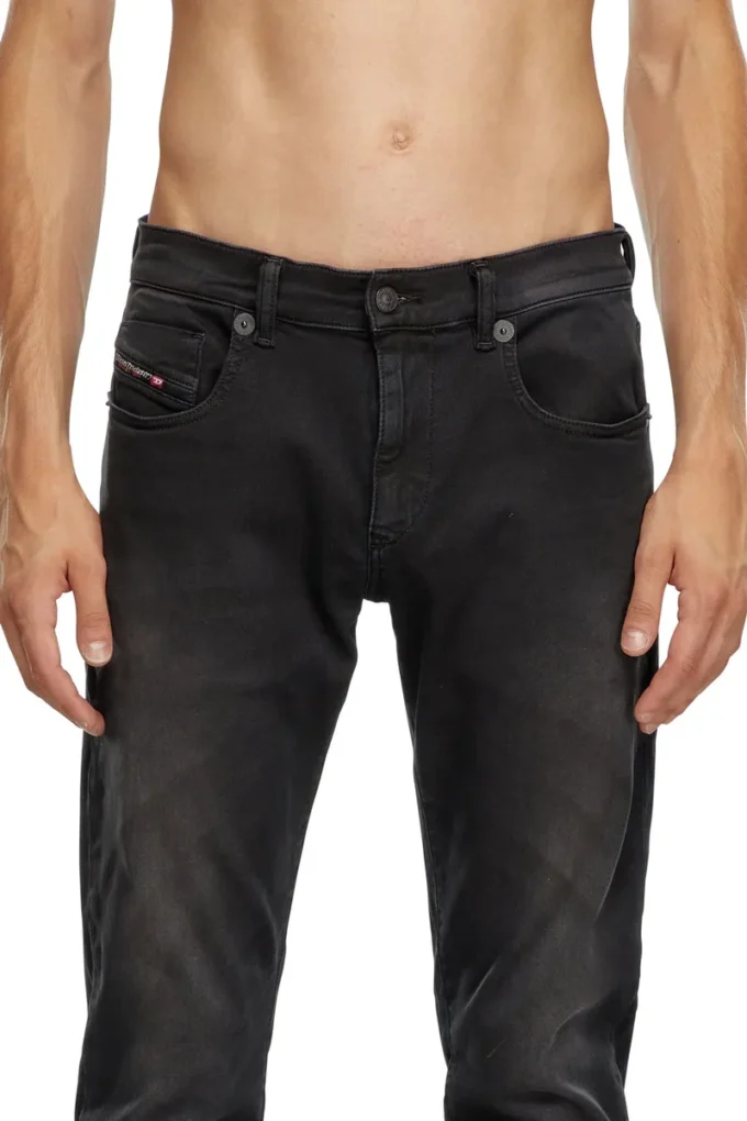 slim 2060 d-strukt joggjeans® 0670m Znajdź najbliższy sklep