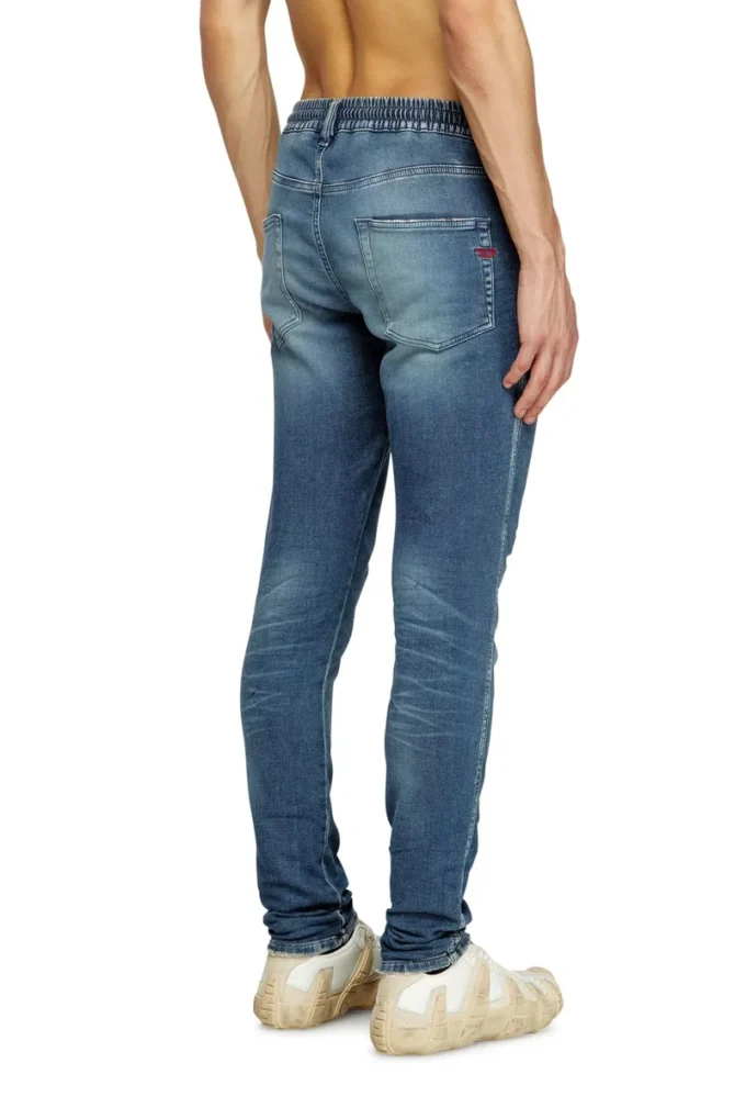 slim 2062 d-strukt joggjeans® 068ry Znajdź najbliższy sklep