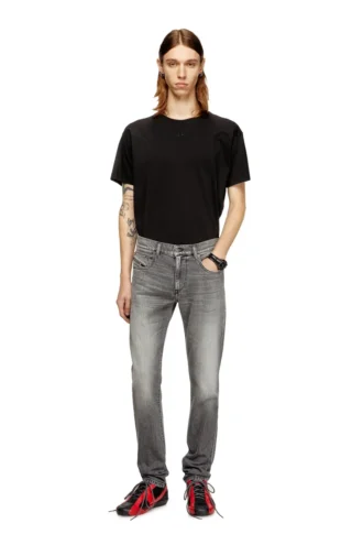 Slim jeans 2019 d-strukt 09m30 Znajdź najbliższy sklep