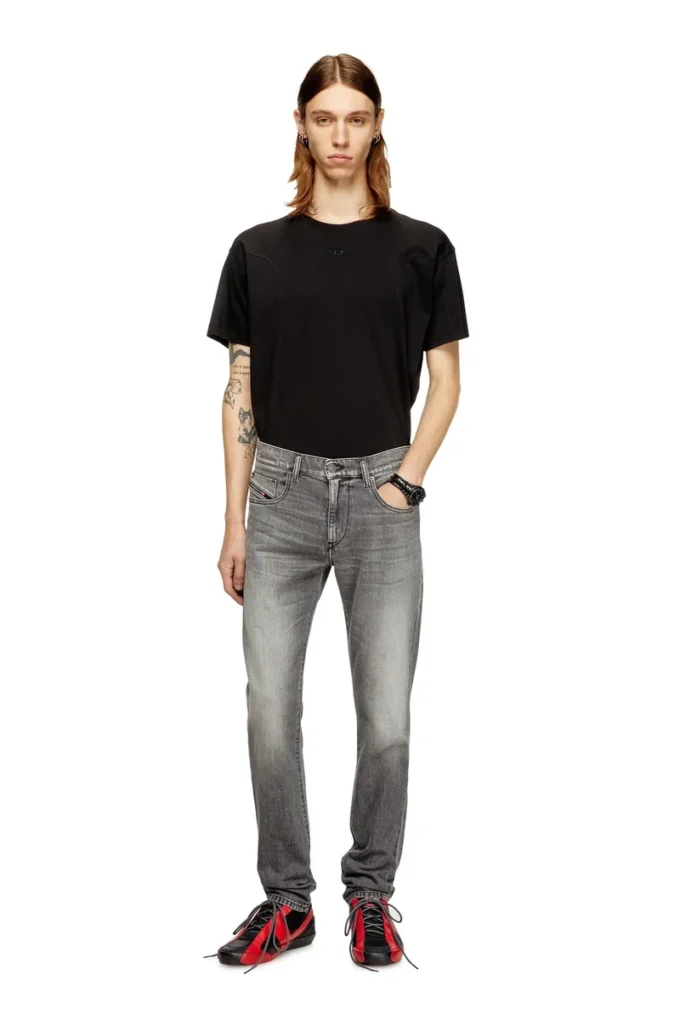 Slim jeans 2019 d-strukt 09m30 Znajdź najbliższy sklep