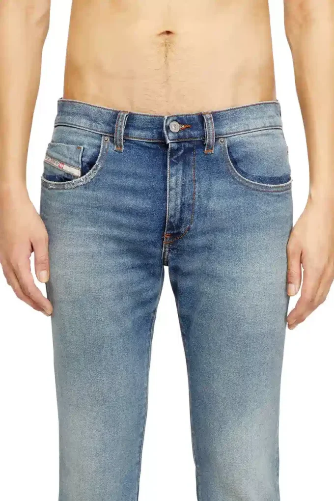 Slim jeans 2019 d-strukt 0dbef Znajdź najbliższy sklep